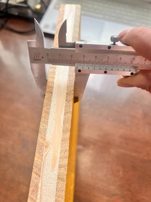 21/25/27mm Geel Drielagig Plaat 3-Ply Sluiting Sperrhout Met Sparrow Pine Panel