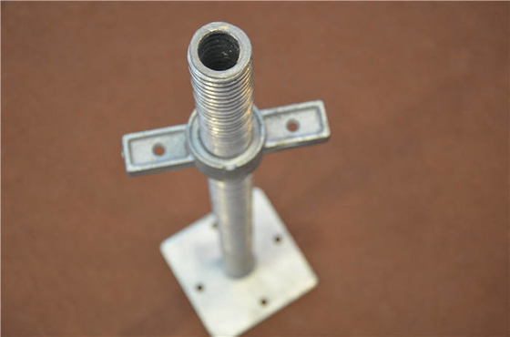 Verstelbare gegalvaniseerde steiger schroefjack Frame Steiger Jack Base
