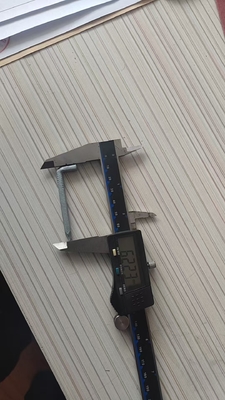 L-vormige hoofd vierkant nagels met warm gedompeld gegalvaniseerd oppervlak 30-60 mm