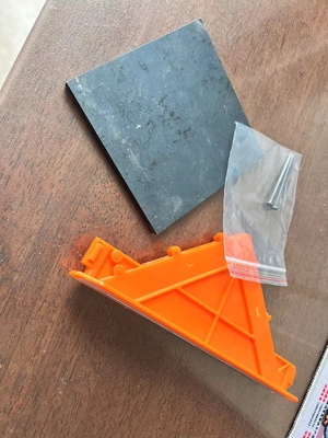 Diamante platen en manchetten met afgeknopte platen voor gevormde constructieverbindingen