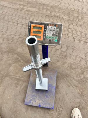 Verstelbare holle schroefvoetkrik zware stalen ondersteuning voor steigers & constructie