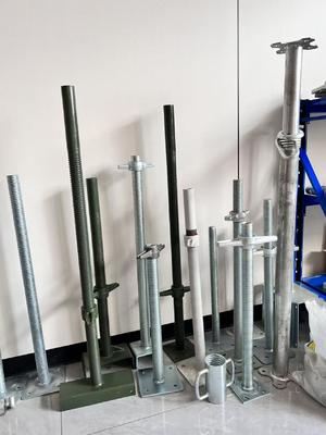 Verstelbare holle schroefvoetkrik zware stalen ondersteuning voor steigers & constructie