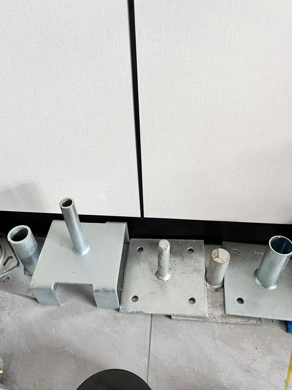 Stalen Verstelbare U-Kop Jackschoef Voetplaat voor Steigers Vaste Type Steigerstempel