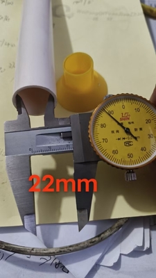 D22mm PVC-buis Plastic Sleeve met kunststof kegels